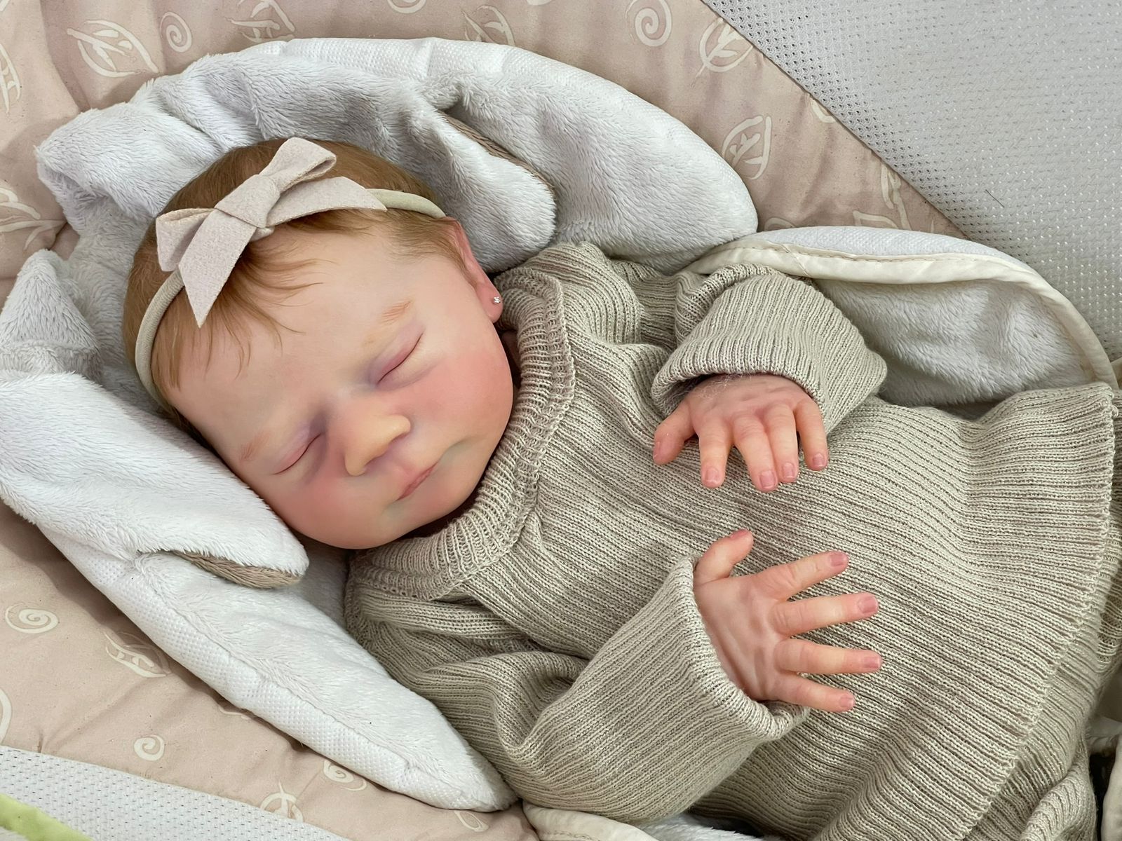 Bebê reborn original com certificado 9